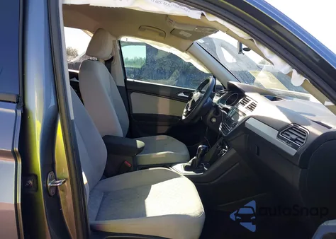 2020 Volkswagen Tiguan 2.0T S из США, поврежденный, VIN 3VV1B7AX8LM129173